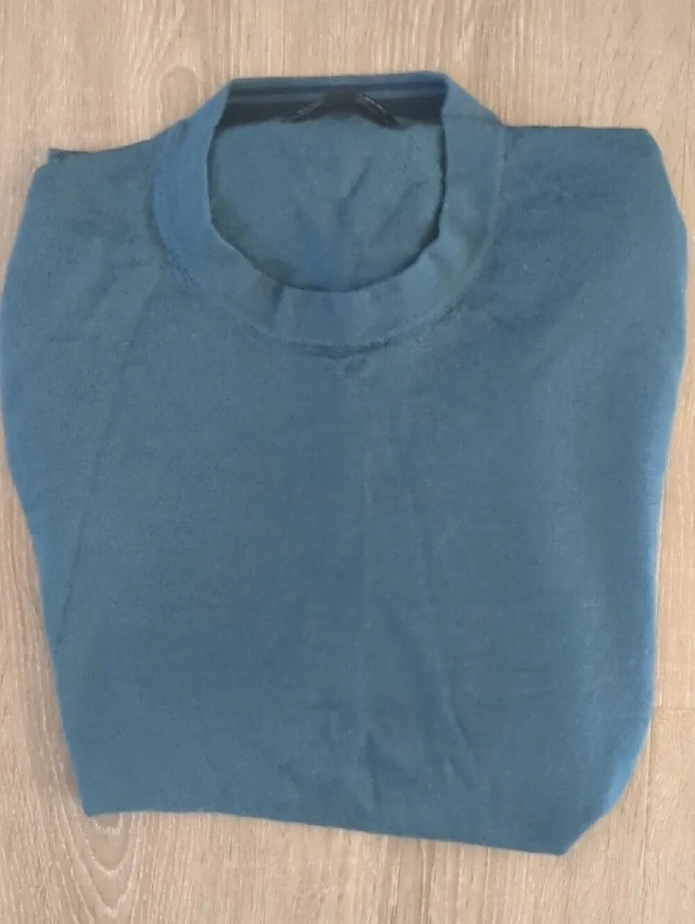 Banana Republic hem style versatile